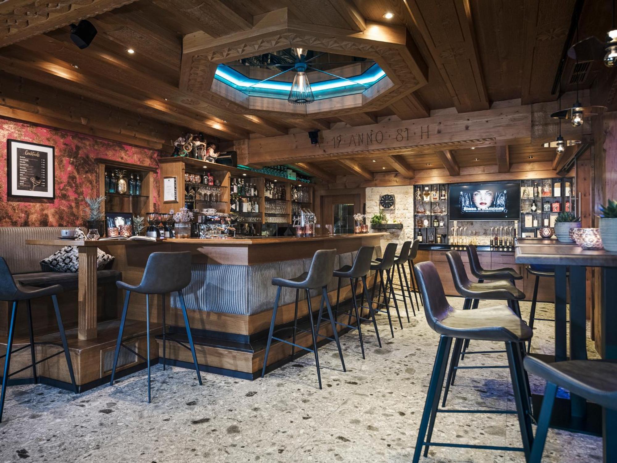 Hotel Bergkristall Zillertal - Adults Only 14 Years Plus 希帕赫 外观 照片