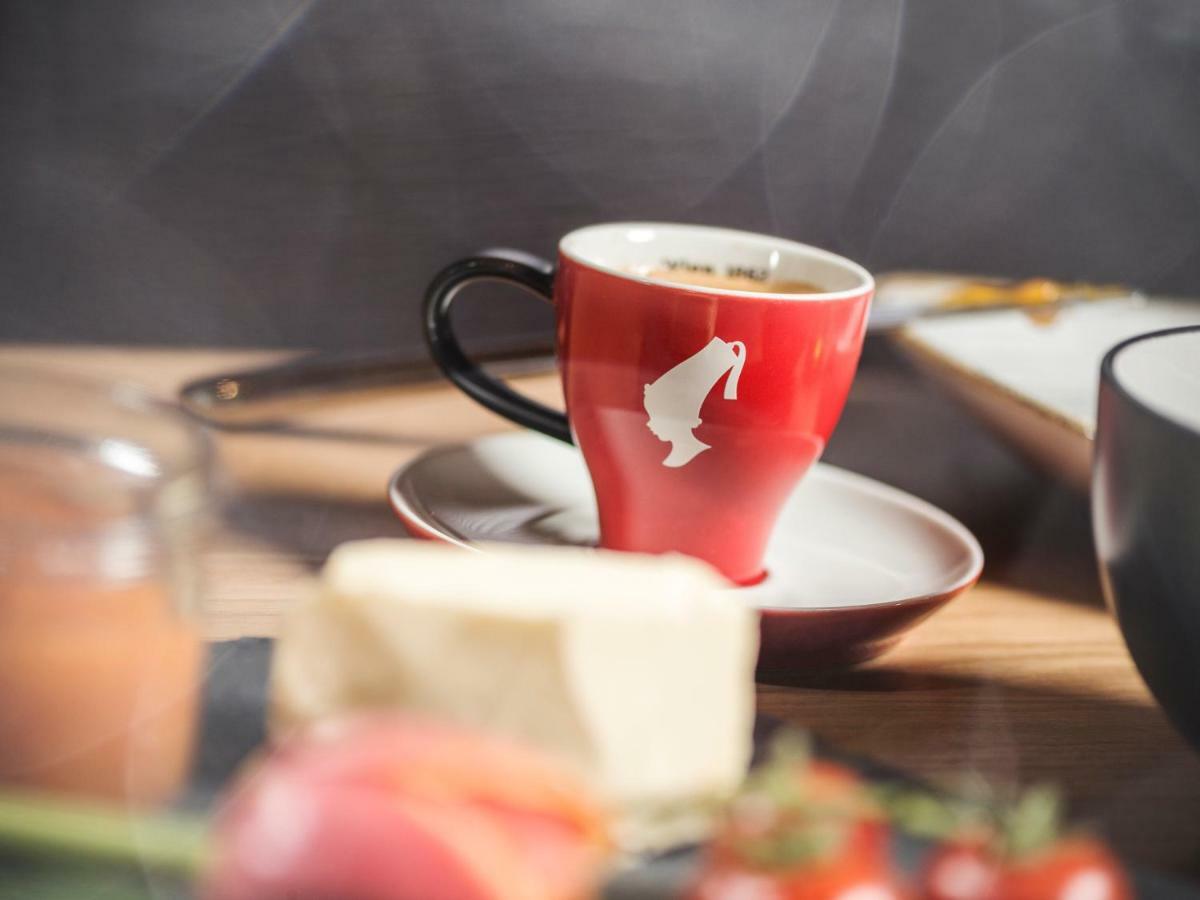 Hotel Bergkristall Zillertal - Adults Only 14 Years Plus 希帕赫 外观 照片